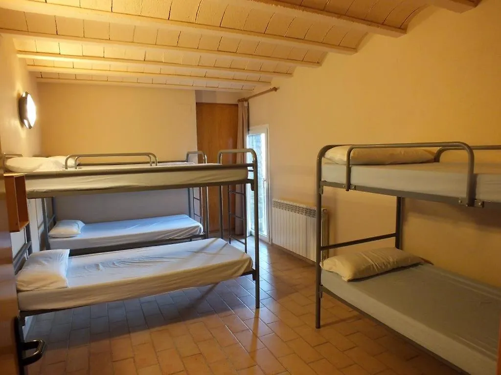 Rectoria De Claverol Hostel